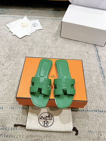 Hermès Oran Sandals Green
