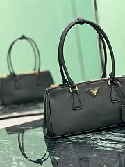 Prada Galleria zip-top Tote Bag Black Size 30 x 14 x 11cm - 4