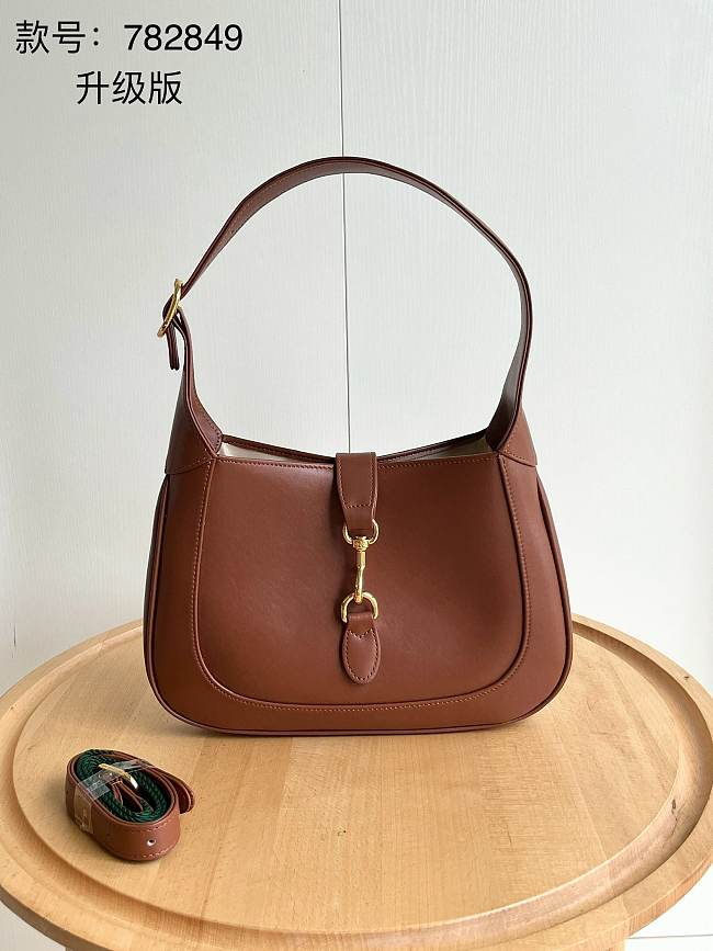 Gucci Jackie 1961 medium bag in brown leather Size 27.5x19x4cm - 1