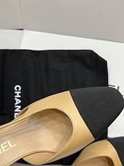 Chanel Women's Tan and Black Slingback Shoes - 6