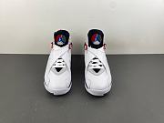 Air Jordan 8 Retro 'Bugs Bunny' 2025 305381-100 - 5