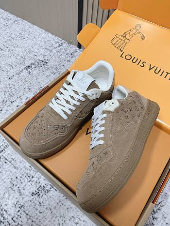 LV Stadium Sneakers 1AGXPX