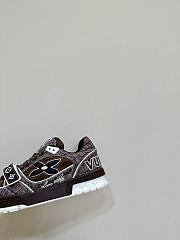 Louis Vuitton trainer sneakers mocha crocodile print - 6