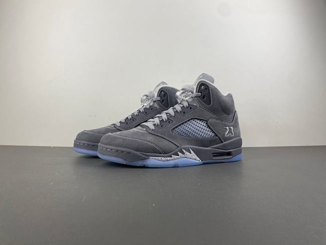 Air Jordan 5 Wolf Grey (2026) - DD0587-002  - 1