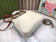 Gucci Diana medium shoulder bag in white leather Size 30 x 23 x 6.5cm - 4