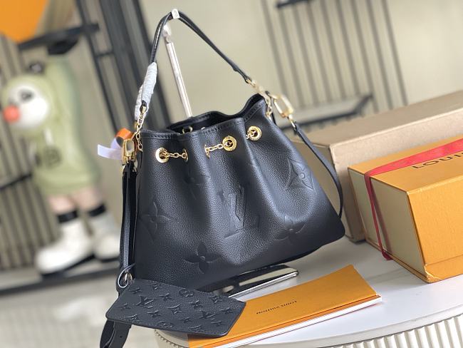 LV Bundle Monogram Empreinte Leather M47209 Size 28x20x11cm - 1