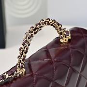 Chanel flap bag in burgundy with handle and chain Size 14x19x8.5cm - 4