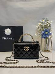 Chanel Vanity With Chain Black Size 17cm - 1