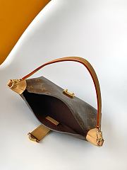 LV Pochette Mia Monogram Wallets and Small Leather Size 14.5x8x22cm - 4