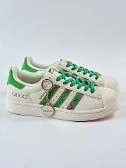  Adidas x Gucci Superstar sneaker in white & green - 3