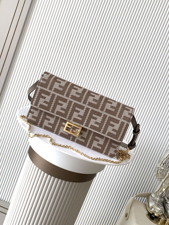 Fendi Wallet On Chain Baguette Fabric Brown - 1