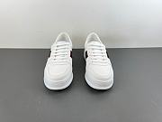 GUCCI Men's chunky trainers in white leather - 6