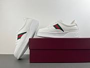 GUCCI Men's chunky trainers in white leather - 3