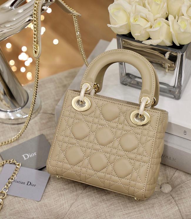 Mini Lady Dior in Beige Cannage leather with gold chain Size 17x15x7cm - 1
