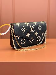 LV Pochette Félicie Monogram Empreinte Leather M82479 Size 21x12x3cm - 5