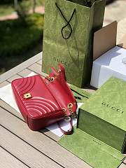 Gucci GG Marmont Matelassé Mini Bag Red 446744 Size 26x15x7cm - 2