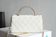 Chanel Matelasse Caviar Leather Handbag White Size 10x18x4.5cm - 5