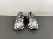 ASICS Gel-Cumulu 16 Gray White 1203A733-101 - 5