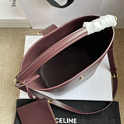 Celine Medium bucket Louise in smooth calfskin Size 28x24x16cm - 5