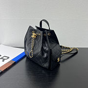 Chanel 25 medium backpack Grained calfskin & gold-tone Size 23x23x15cm - 3