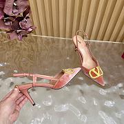 Valentino VLogo 40 velvet slingback pumps in pink - 2