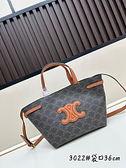 CELINE Triumph Tote Bag Size 20x19x9cm - 1