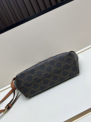 CELINE Triumph Tote Bag Size 20x19x9cm - 6