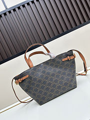 CELINE Triumph Tote Bag Size 20x19x9cm - 4
