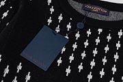 LV Black sweater - 5