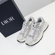 DIOR Unisex CD Shoes B30 Low-Top Sneaker Gray Mesh and White Technical Fabric - 2
