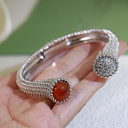 VCA Perlée couleurs bracelet medium model 18K Silver Carnelian Diamond - 2