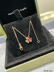 VCA mini gold & pink diamond clover necklace  - 6