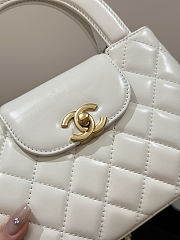 Chanel Kelly Nano White Calfskin Size 13 x 19 x 7cm - 6