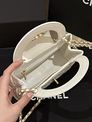 Chanel Kelly Nano White Calfskin Size 13 x 19 x 7cm - 5