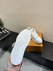 LV Trainers White Leather - 2