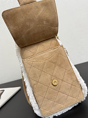 Chanel Brown Suede Quilted Shearling Small 25 Handbag Size 30x26x14cm - 6