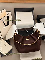  Chanel Maxi Hobo Bag in coffee brown suede calfskin and lambskin with gold-tone - 1