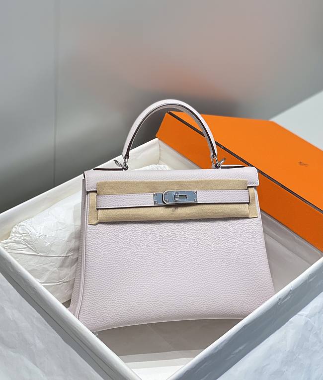  Hermès Kelly Retourne 28 Mauve Pale Clemence Palladium Hardware Size 28cm - 1