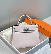  Hermès Kelly Retourne 28 Mauve Pale Clemence Palladium Hardware Size 28cm - 3