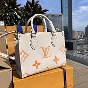  Louis Vuitton OnTheGo PM Tote Bag 'Neutral Gradient' Size 25×19×11.5cm - 1
