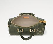 LV Keepall Bandoulière 25 Monogram Green M26930 Size 25 x 15 x 11 cm - 4