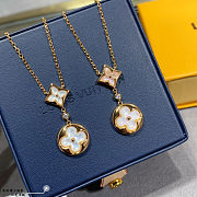 Louis Vuitton Mother of Pearl Blossom Necklace Gold - 3