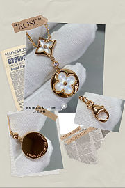 Louis Vuitton Mother of Pearl Blossom Necklace Gold - 2