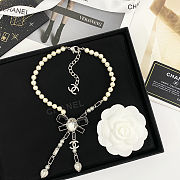 Chanel Pearl Necklace in Black and White Panda - 6