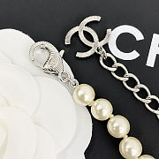 Chanel Pearl Necklace in Black and White Panda - 4