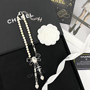 Chanel Pearl Necklace in Black and White Panda - 2