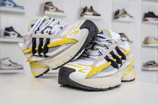 Pharrell x adidas Adistar Jellyfish White Yellow JP9267 - 1