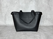 Celine MEDIUM CABAS ANAÏS CUIR TRIOMPHE IN Grained calfskin Black - 2