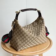 Gucci Brera medium crossbody bag in sand and brown GG canvas Size 33x27x15cm - 3