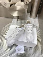 Maison Margiela Replica Sneaker 'Ivory' - 1